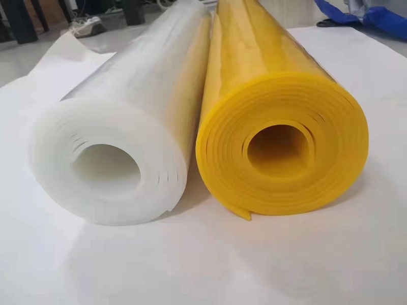 ��ɫ���z�� 
